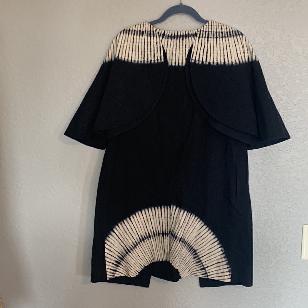 Ports 1961 black and white top size 2 - Picture 9 of 9
